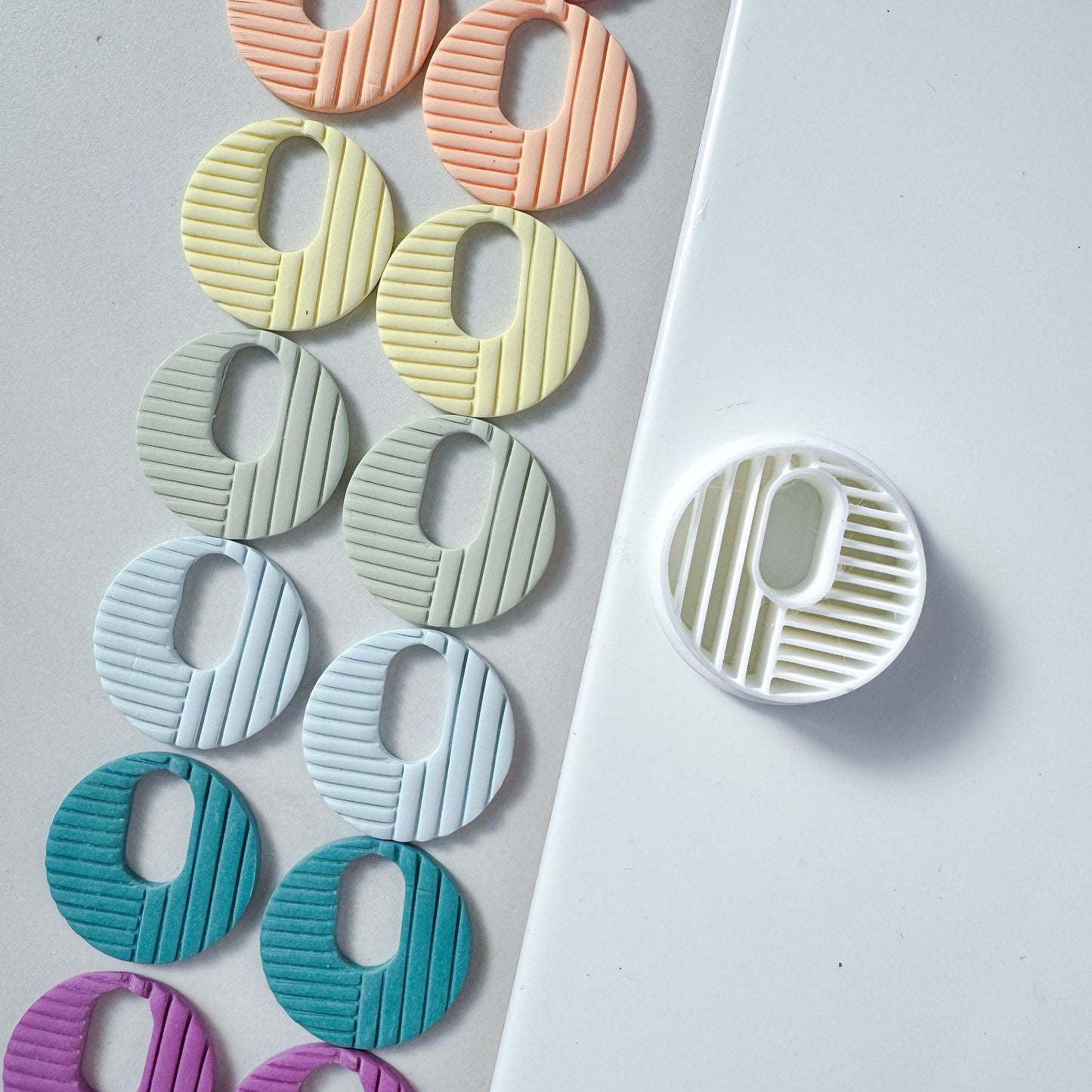 Heidi - Imprint Window Clay Cutter - April 2025 Launch