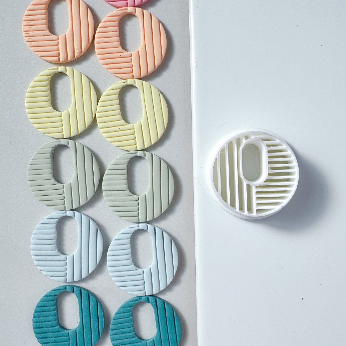 Heidi - Imprint Window Clay Cutter - April 2025 Launch