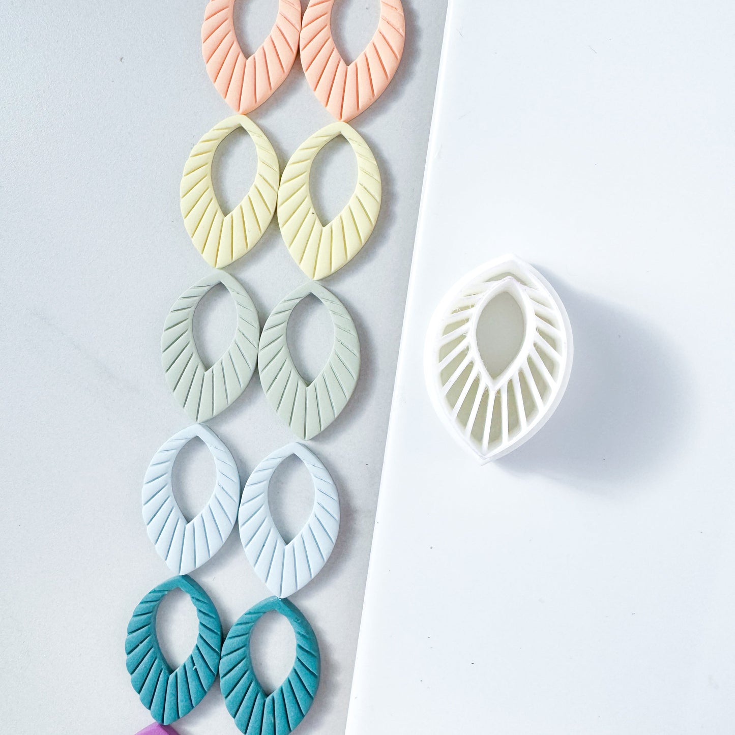 Lacey - Imprint Window Clay Cutter - April 2025 Launch