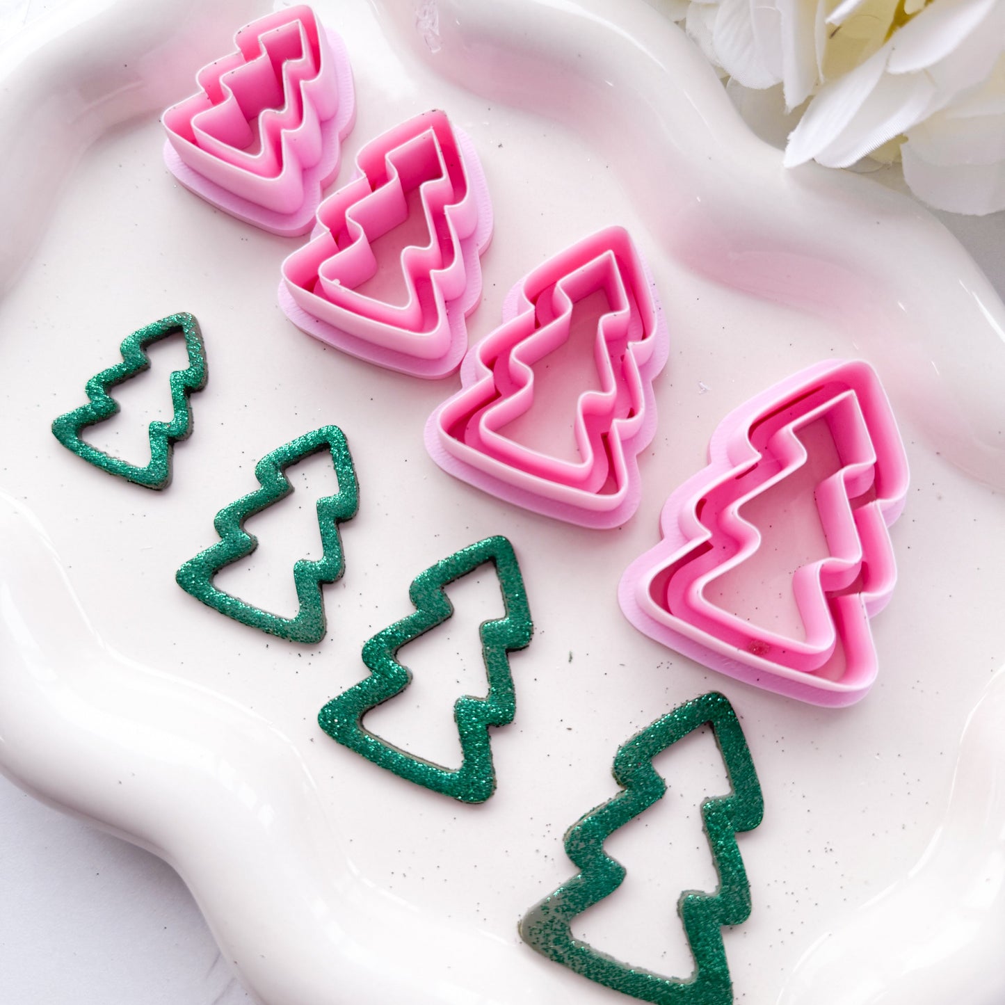 XL Xmas Tree Outline/Cut Out - Clay Cutter - October 2025 Launch