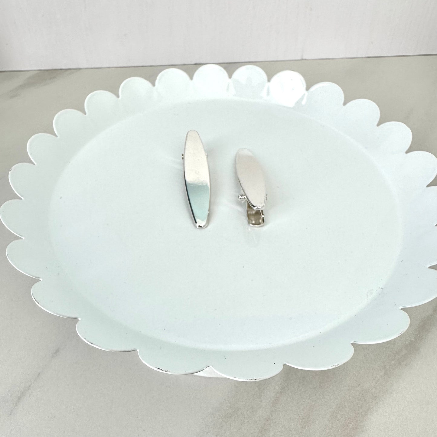 Oval Barrette (6 PIECES) - September 2023