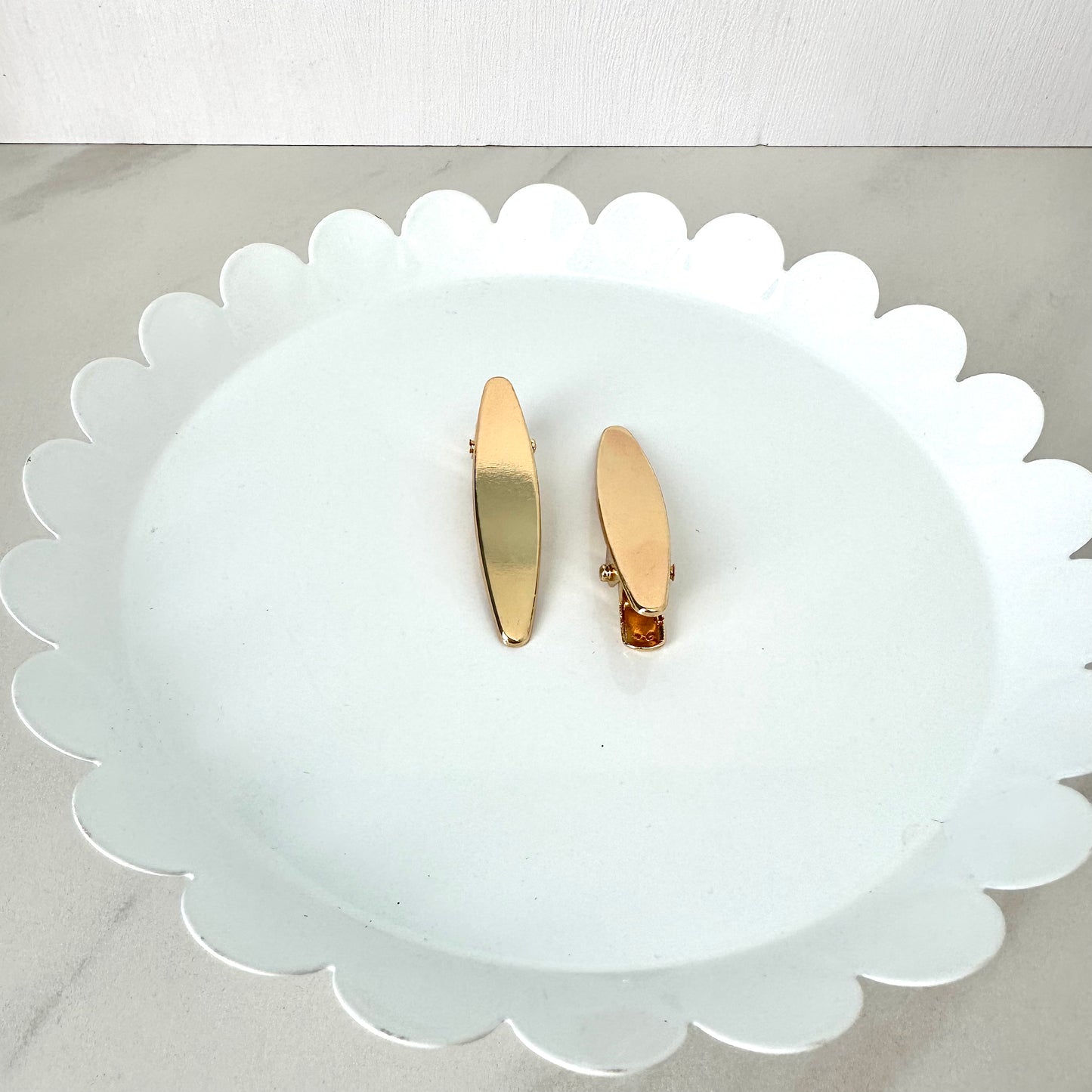 Oval Barrette (6 PIECES) - September 2023