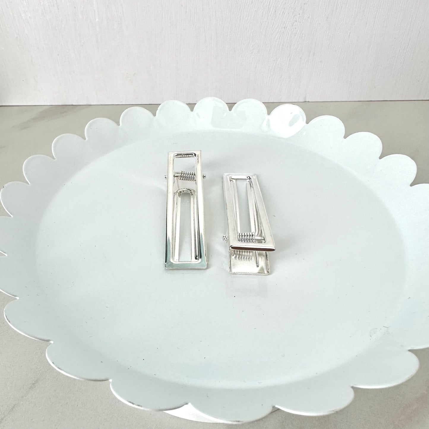Rectangle Barrette (6 PIECES) - September 2023