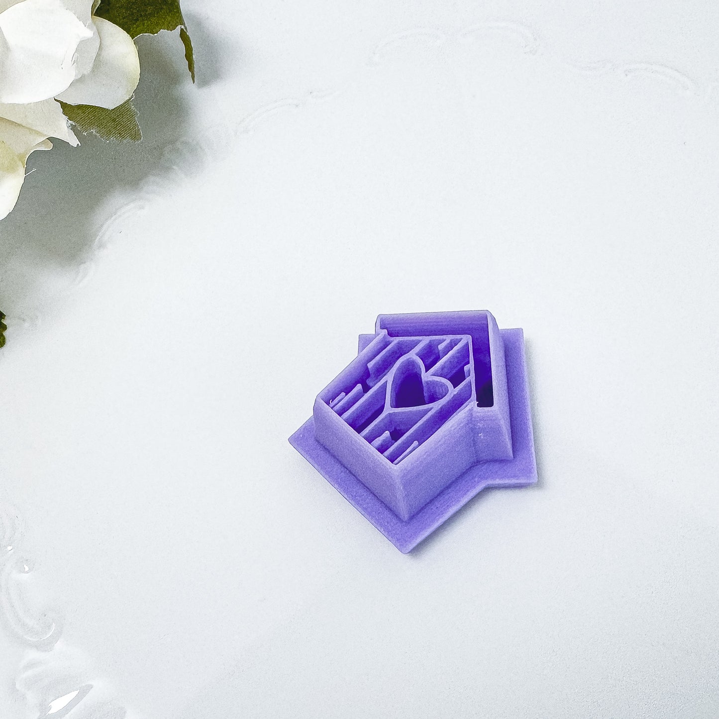 Birdhouse Love Cutter - January 2024 Launch