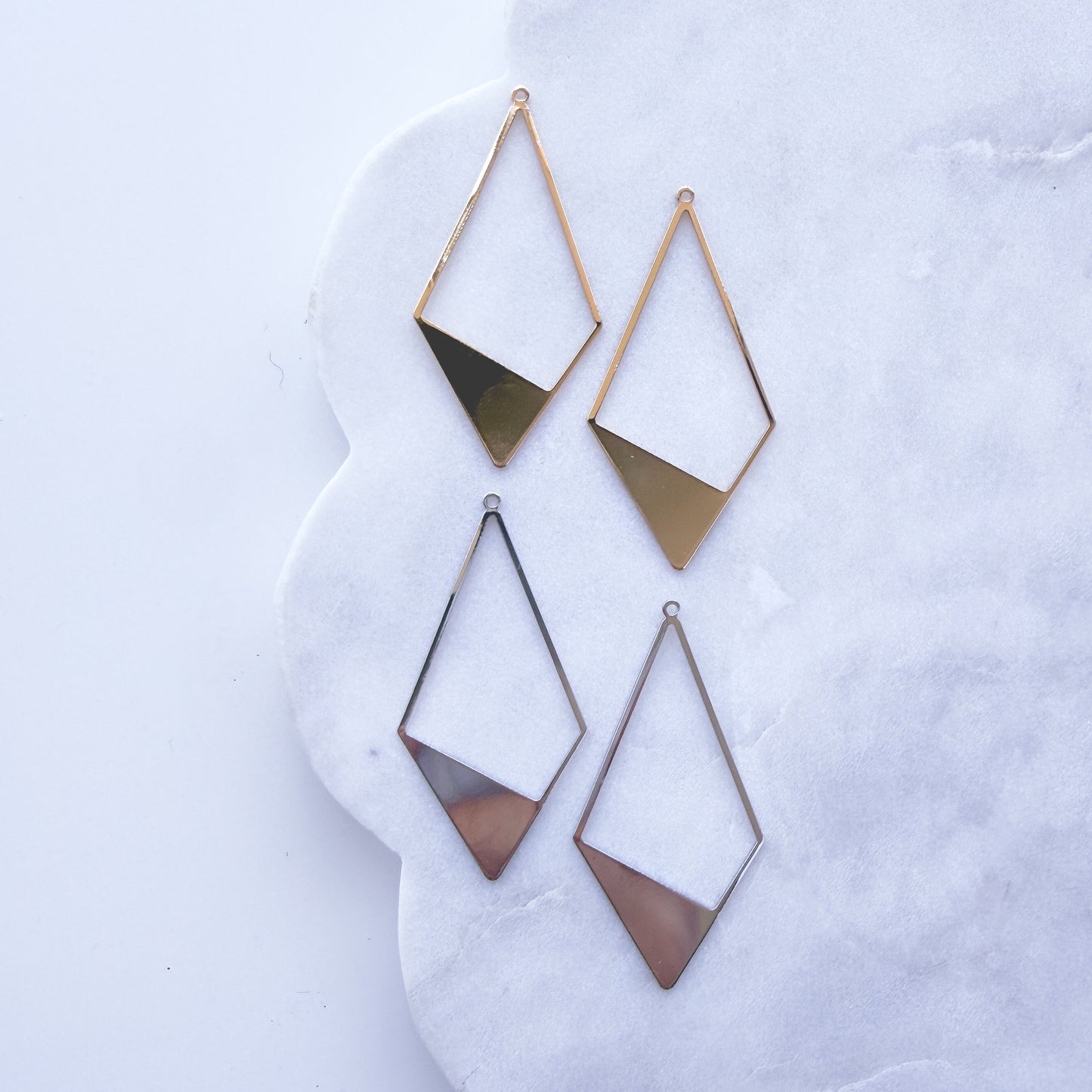 Kite Slice Charm- 10 PIECES - June 2026 Launch