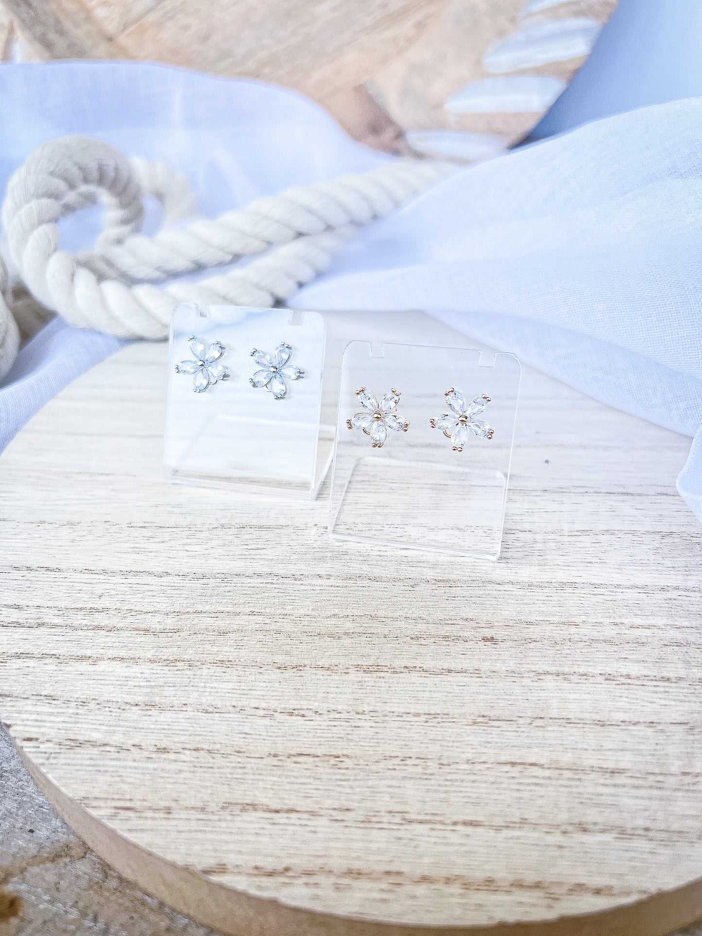 CZ Flower Stud Finding - 10 PIECES - MAY LAUNCH