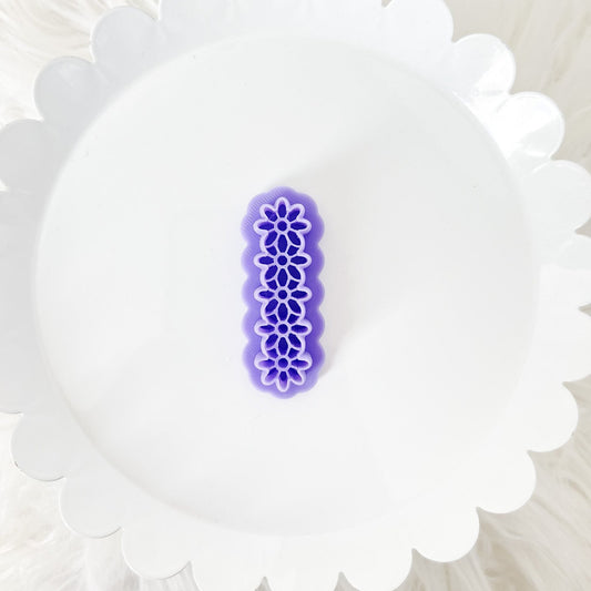 Daisy Chain Huggie Clay Cutter - October Launch