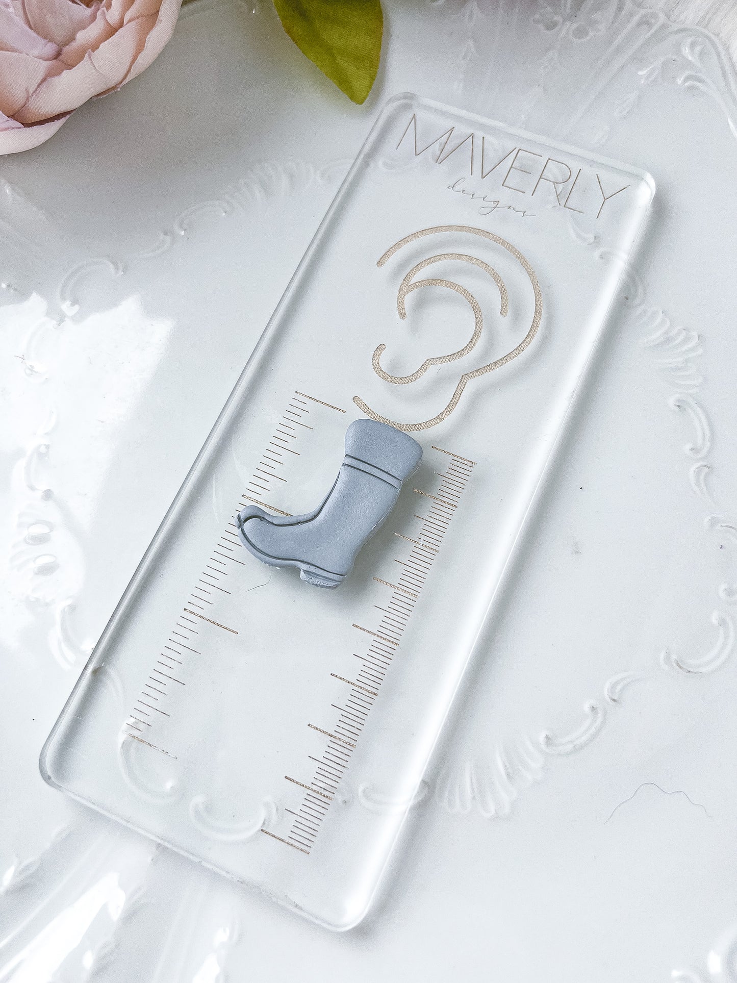 Rain Boot Imprint Cutter with Floral Support- February Launch