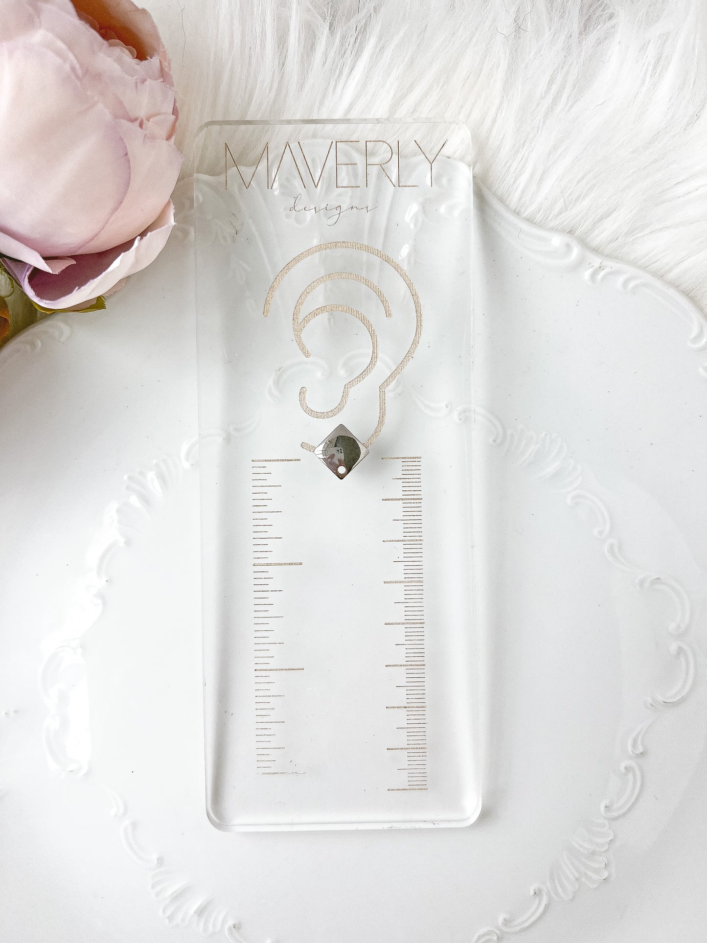 18K Solid Diamond Stud Finding (10 PIECES) - February Launch