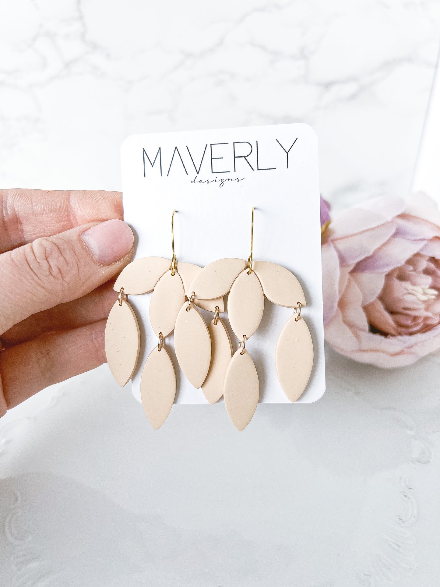 3 Petal Dangle Cutter (2 Pieces) - March Launch
