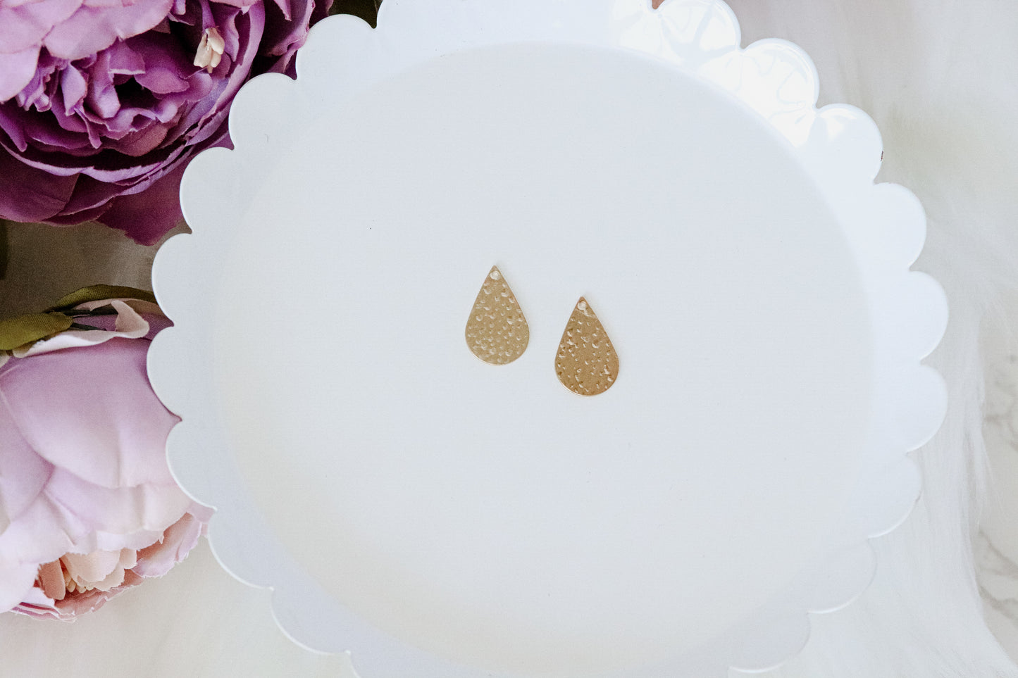 Hammered Teardrop Gold 2.JPG