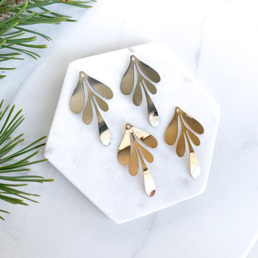 5 Petal Dangle Charm - 10 pieces