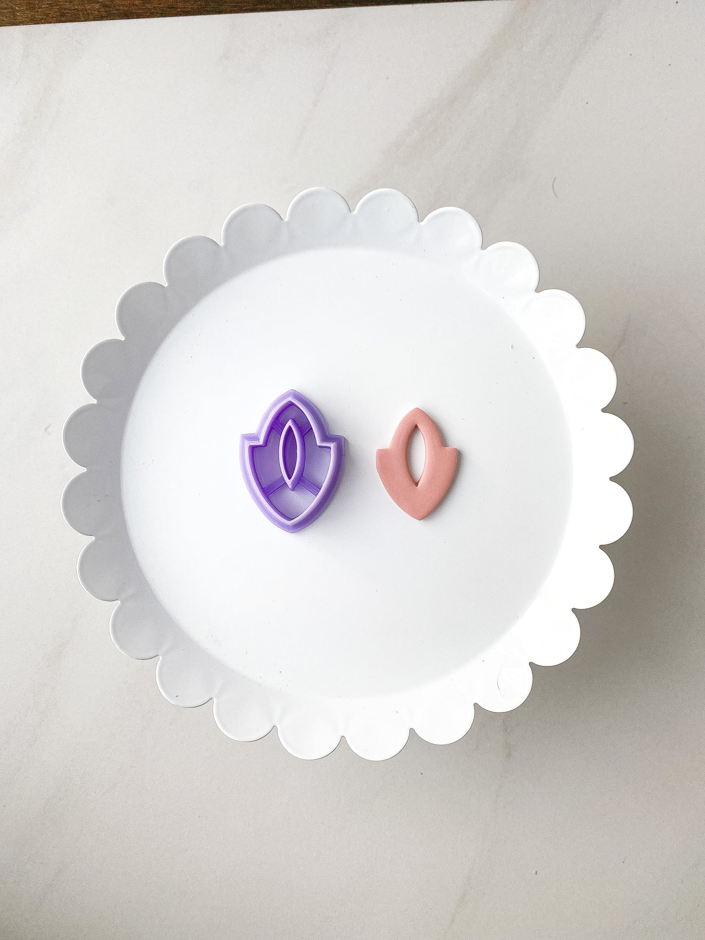 Oval V Cutter - Charm Match