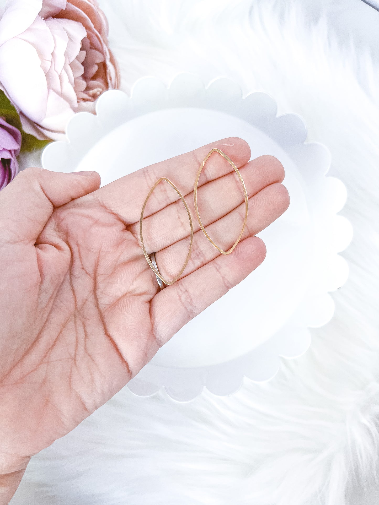 Pointed Oval Bezel- 10 PIECES
