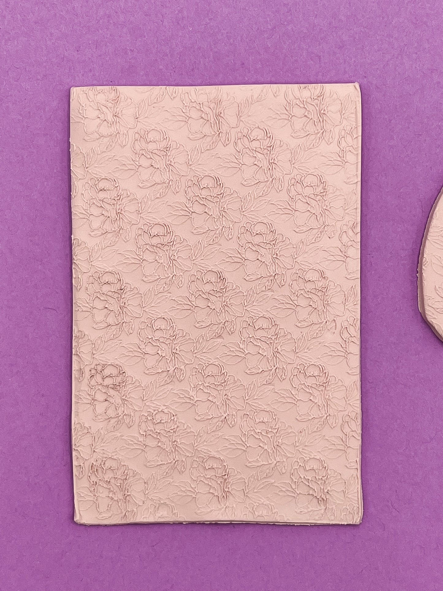 Floral Fineline Texture Mat
