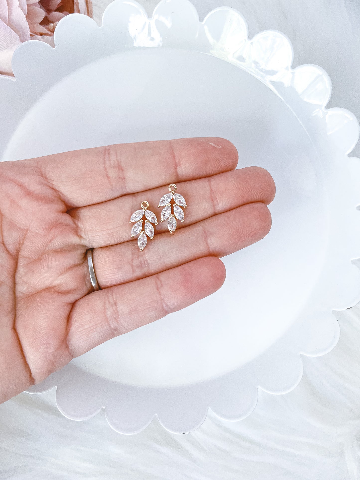 Baby Antique Gem Charm - 10 PIECES