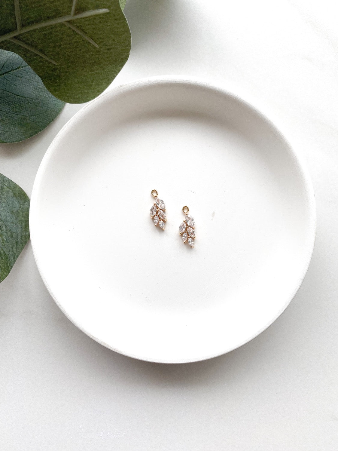 Gold Leaf Diamond Charm - 10 PIECES