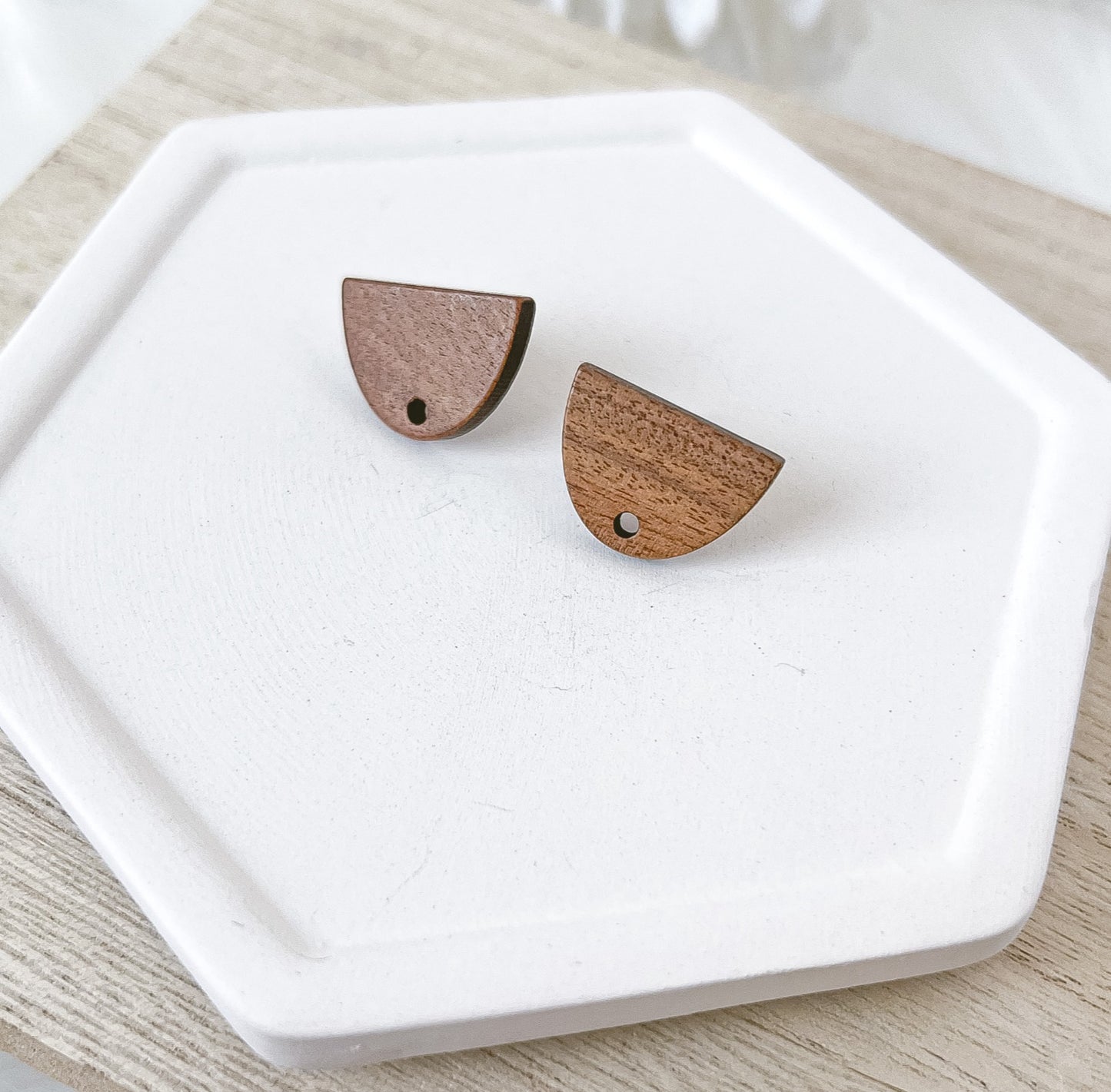 Half Circle Wooden Stud Finding - 10 PIECES