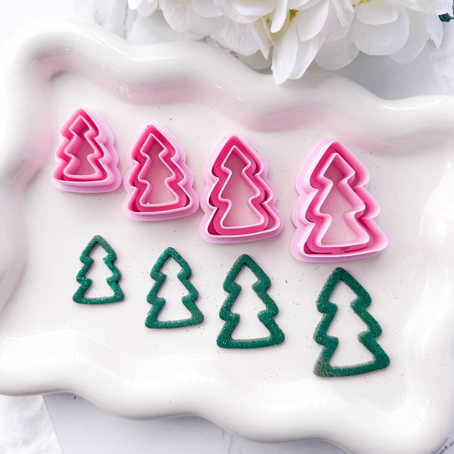 XL Xmas Tree Outline/Cut Out - Clay Cutter - October 2025 Launch