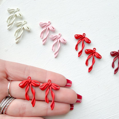 Curling Bow Charm - 10 PIECES - December 2025 Launch