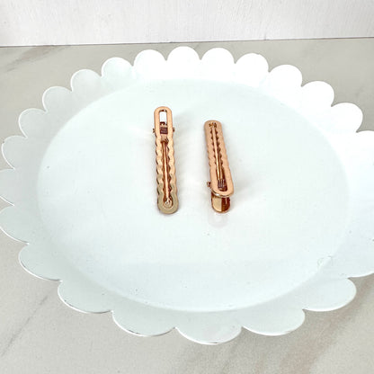 Thin Wavy Barrette (6 PIECES) - September 2023