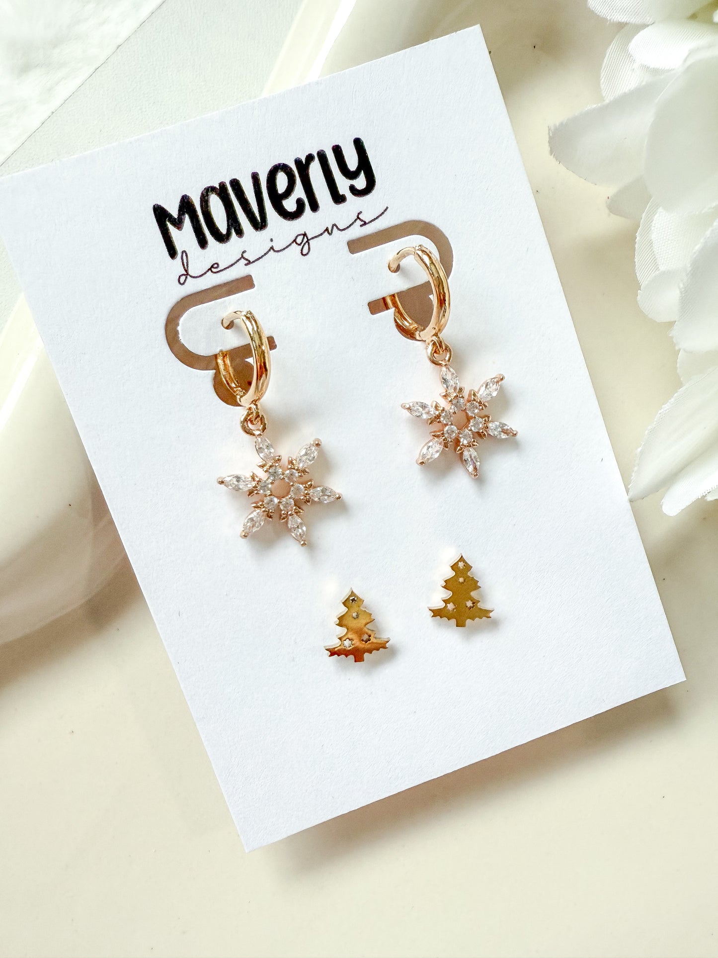 Huggie Snowflake Dangle & Tree Stud - Christmas Set - November 2025