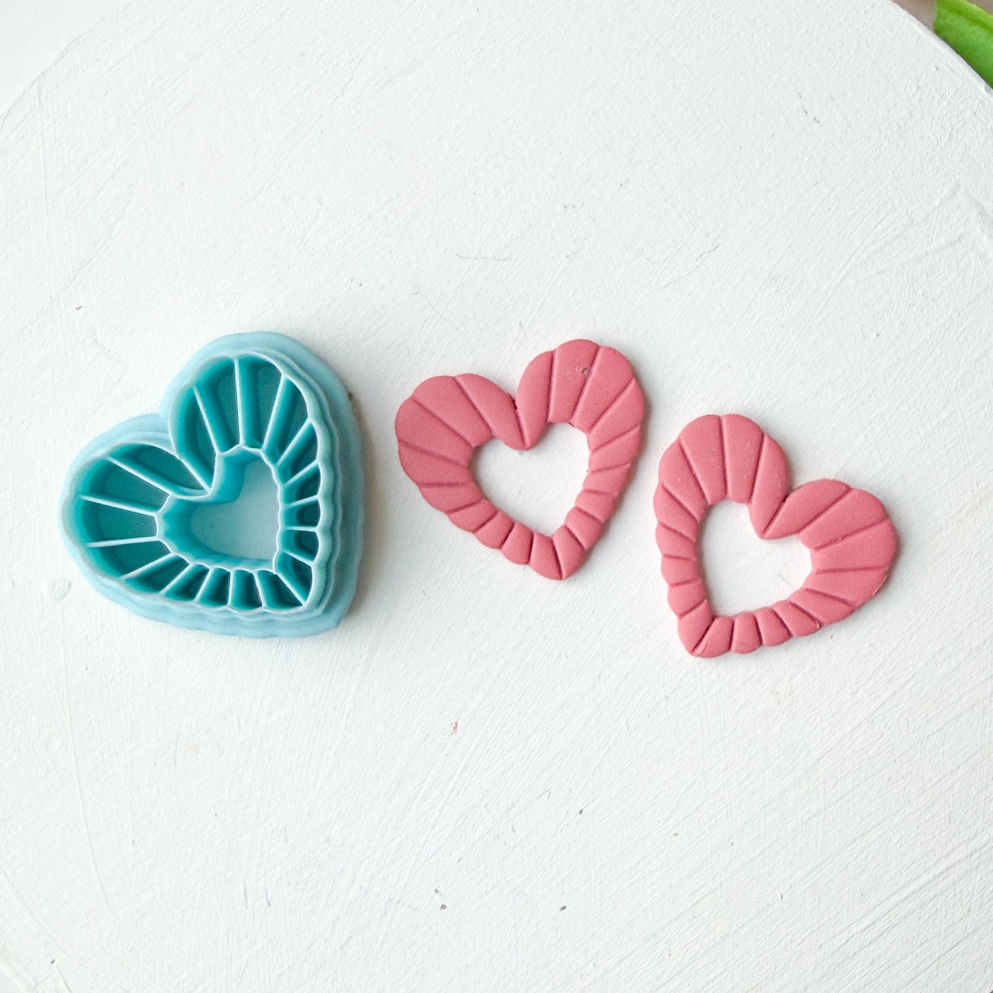 Scalloped Bubble Heart Window Clay Cutter - December 2025 Launch