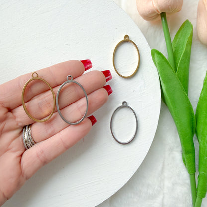 Deep Oval Pendant Bezel - 10 PIECES - December 2025 Launch