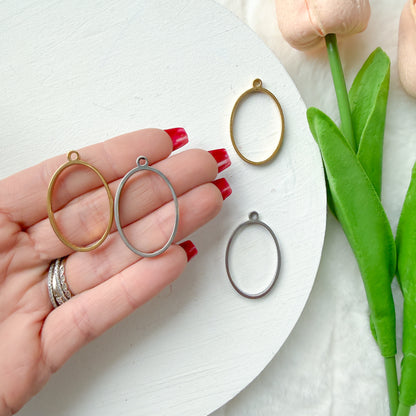 Deep Oval Pendant Bezel - 10 PIECES - December 2025 Launch