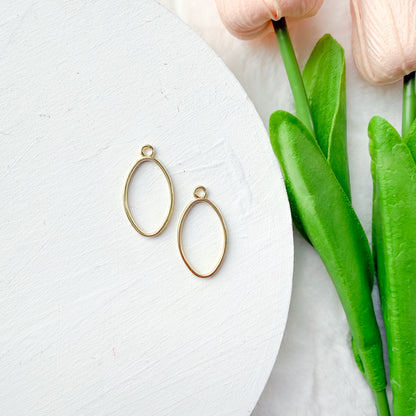 Alloy Almond Pendant Bezel - 10 PIECES - December 2025 Launch