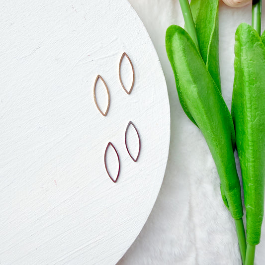 Small Almond Connector Bezel - 10 PIECES - December 2025 Launch