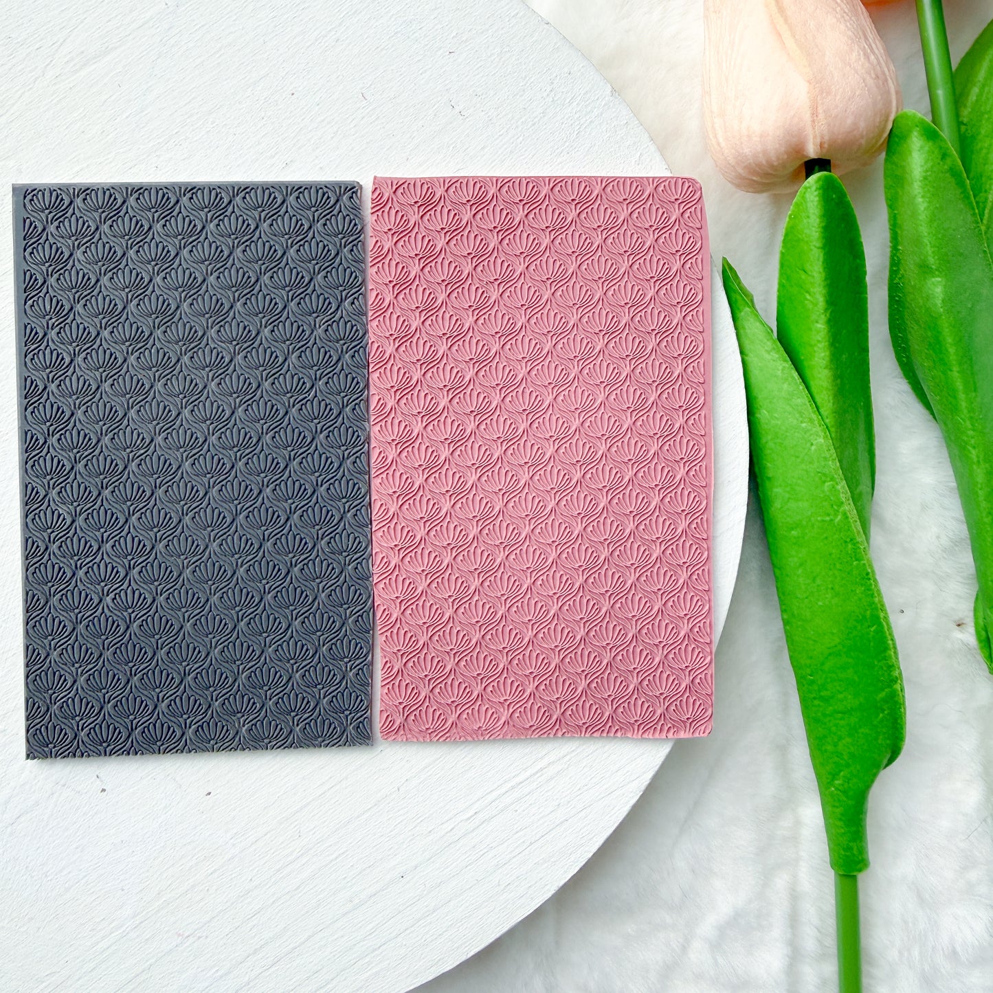 Pretty Fanned Petals Texture Mat - December 2025 Launch