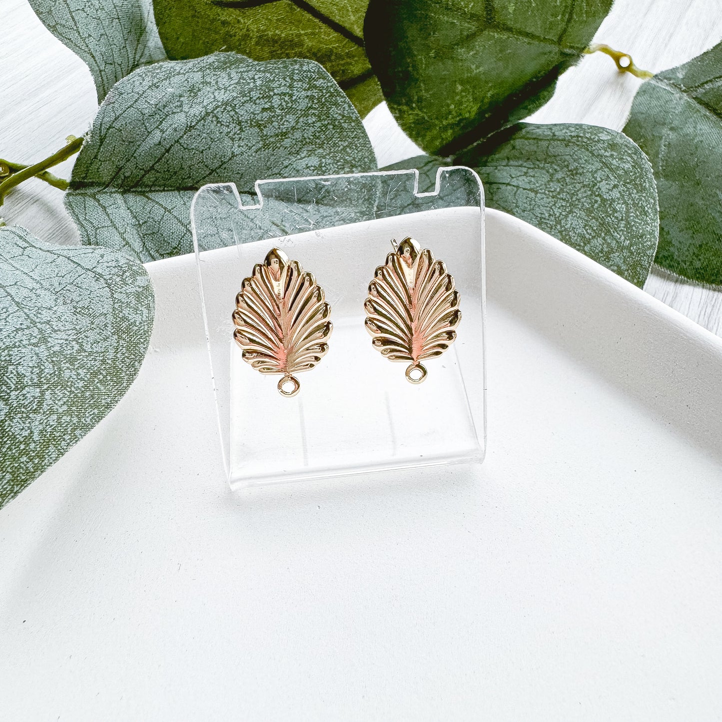 Tropical Leaf Stud Finding - (10 Pieces)