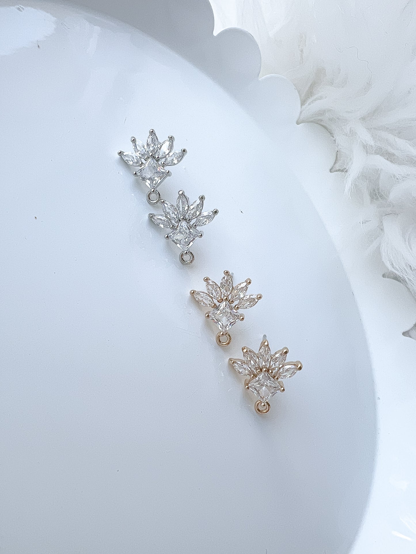 Square Flare CZ Stud Finding - 10 PIECES - September 2024 Launch