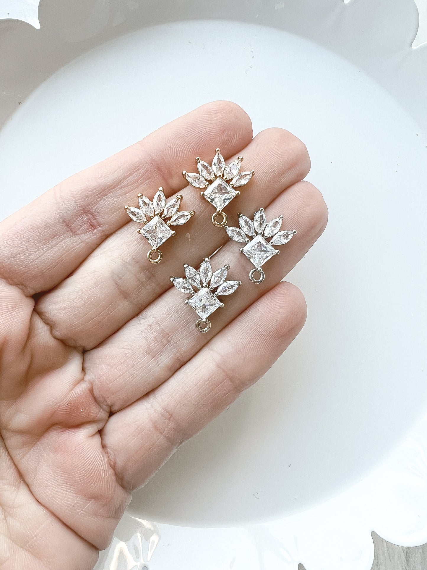 Square Flare CZ Stud Finding - 10 PIECES - September 2024 Launch