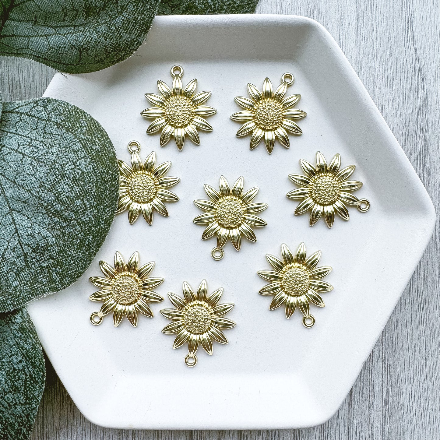 Sunflower Gold Charm - 10 PIECES