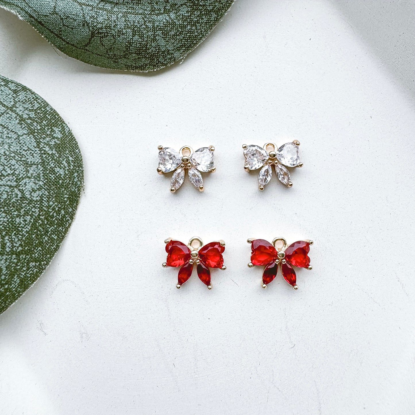 Gem Bow Charms - 10 PIECES -Clear | Red