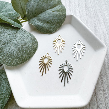 Vector Line Charm (10 PIECES) - February Launch