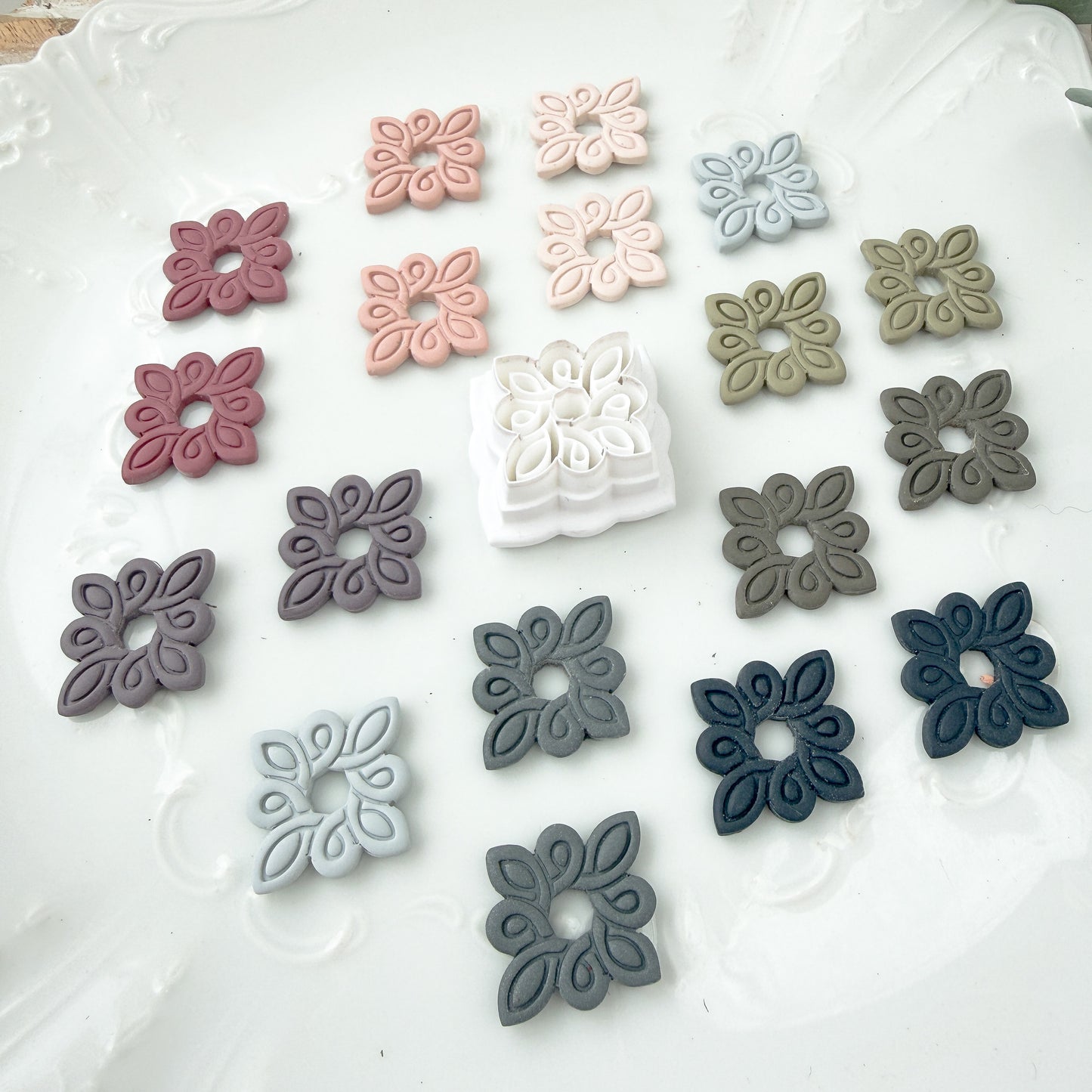 Elegant Spiral Diamond Window - Clay Cutter - January 2026 Launch