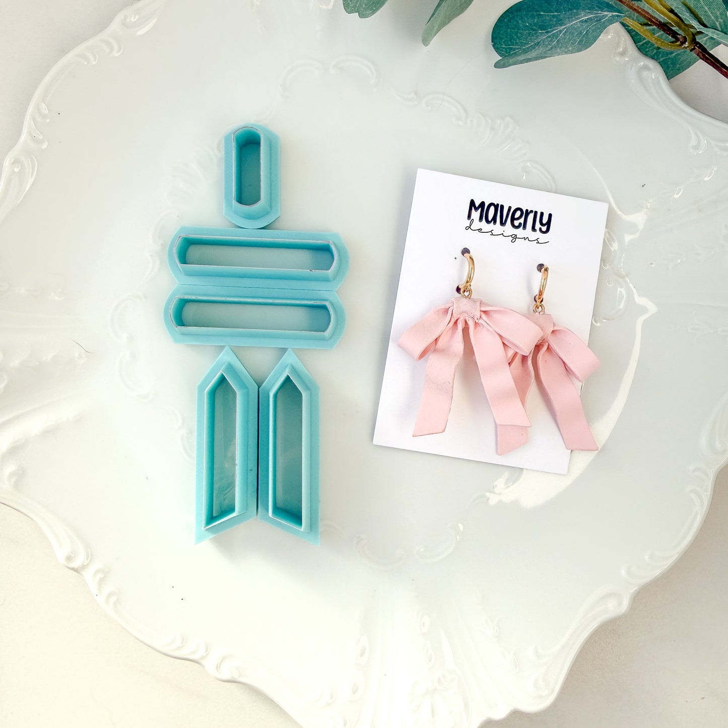 Ribbon Bow Builder Clay Cutter - January 2026 Launch