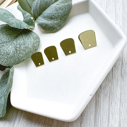 Trapezoid Shiny Stud Finding -10 PIECES