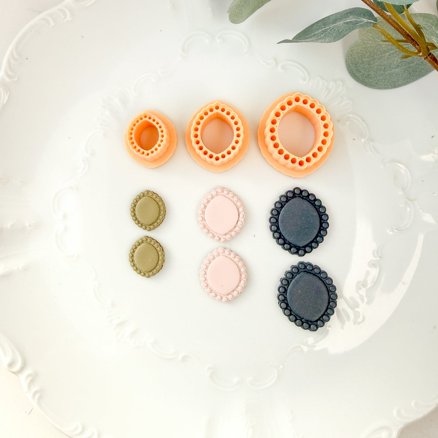 Bubble Frame Almond Clay Cutter - January 2026 Launch