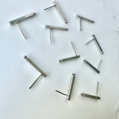 20mm Bar Stud Finding (10 pieces) - December 2023