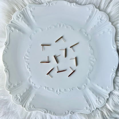 20mm Bar Stud Finding (10 pieces) - December 2023