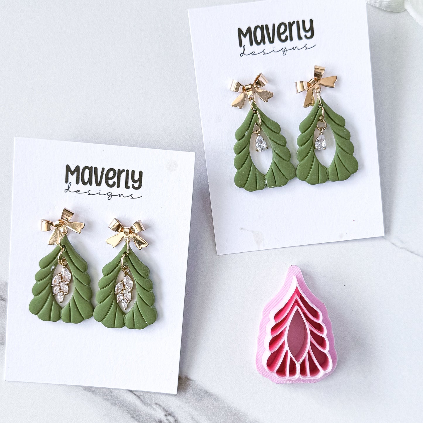 Scalloped Window Christmas Tree Clay Cutter - September 2025 Launch