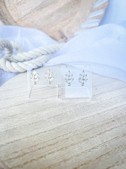 Baby Antique Stud Finding - 10 PIECES - May Launch