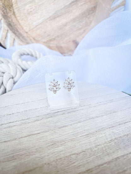 Vintage CZ Stud Finding - 10 PIECES - May Launch