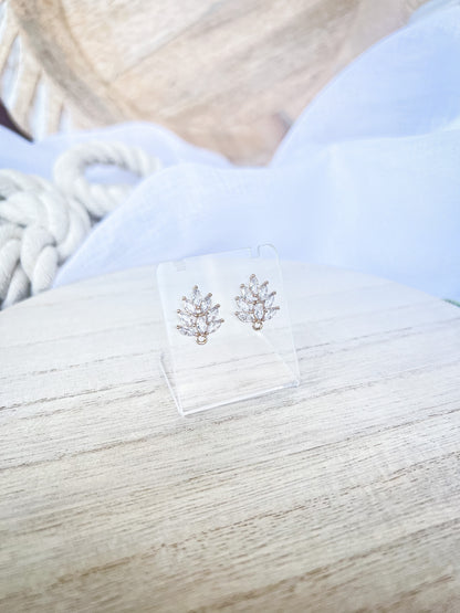 Vintage CZ Stud Finding - 10 PIECES - May Launch