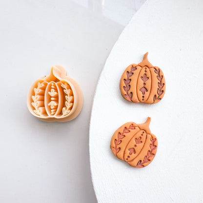 Leaf Vine Pumpkin Clay Cutter - July 2025 Launch