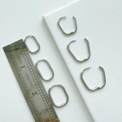 Oval Click Hoop - 10 PIECES - July 2025 Launch